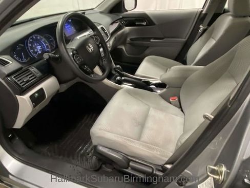Used 2016 Honda Accord LX image 11