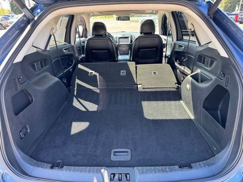 Certified 2019 Ford Edge SEL w/ Equipment Group 201A AWD/4WD image 29