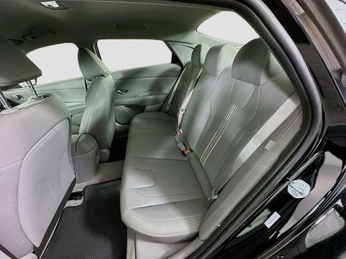 New 2026 Hyundai Elantra Sport image 16