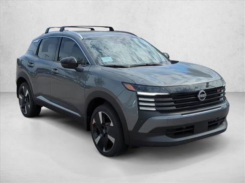 New 2026 Nissan Kicks SR image 3