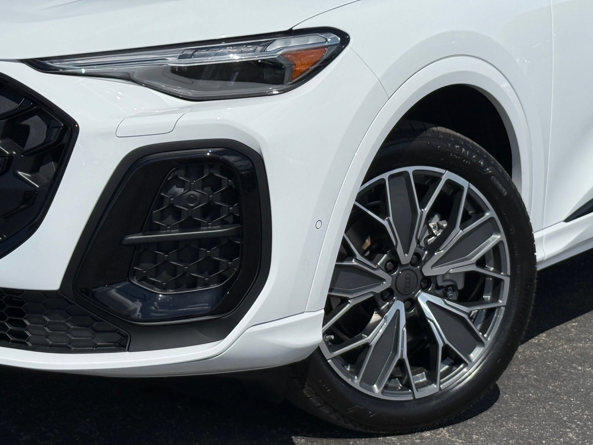 New 2026 Audi Q5 Premium Plus AWD/4WD image 5