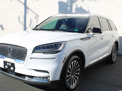 Used 2020 Lincoln Aviator Reserve w/ Equipment Group 201A image 1