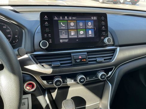 Used 2022 Honda Accord LX image 13