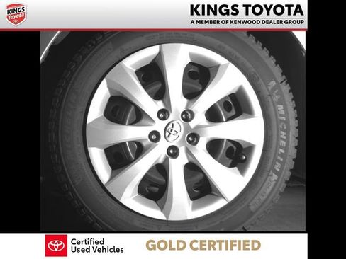 Used 2021 Toyota Corolla LE FWD image 10