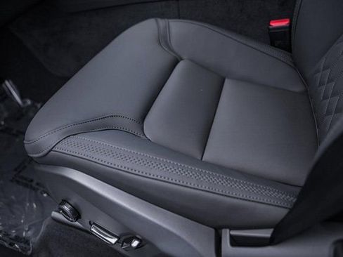 New 2026 Volvo XC60 B5 Plus w/ Protection Package Premier image 33