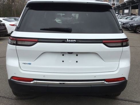 Used 2022 Jeep Grand Cherokee Limited 4xe AWD/4WD image 4