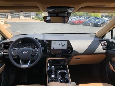Used 2026 Lexus NX 350 AWD w/ Cold Area Package image 30