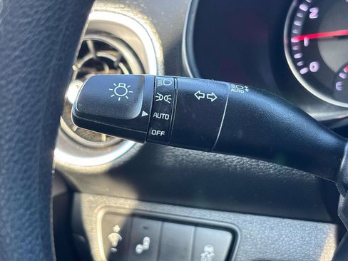 Used 2024 Kia Forte LXS w/ LXS Technology Package FWD image 25