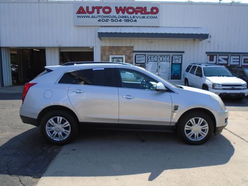 Used 2011 Cadillac SRX 2WD image 1