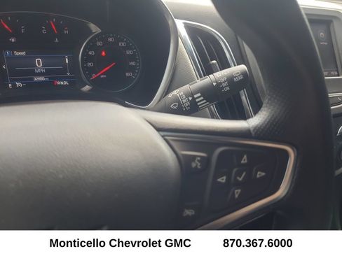 Used 2024 Chevrolet Equinox LS w/ LS Convenience Package FWD image 21