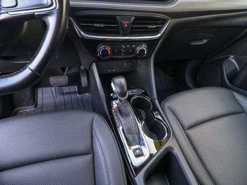 Certified 2024 Buick Encore GX Sport Touring image 20