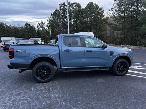 Used 2025 Ford Ranger XLT w/ Black Appearance Package image 4