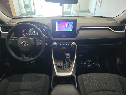 Certified 2024 Toyota RAV4 XLE w/ Convenience Package AWD/4WD image 10