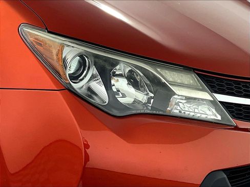 Used 2015 Toyota RAV4 XLE FWD image 28