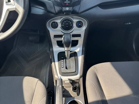 Used 2019 Ford Fiesta SE FWD image 36