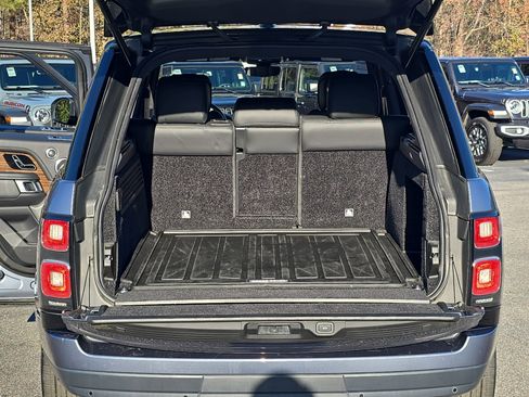 Used 2019 Land Rover Range Rover HSE image 12