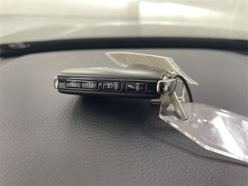 Certified 2025 MAZDA CX-90 Plug-In Hybrid w/ Preferred image 32