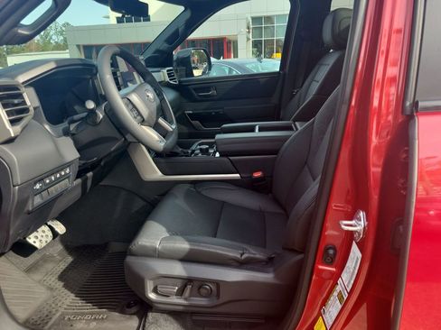 Used 2025 Toyota Tundra Limited image 15