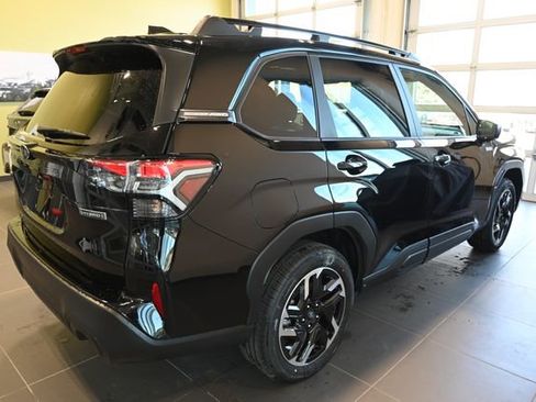 New 2026 Subaru Forester Touring AWD/4WD image 12