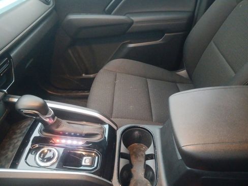 Used 2023 Chevrolet Colorado LT image 26