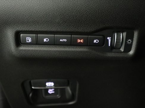 New 2026 Jeep Cherokee Laredo AWD/4WD image 32