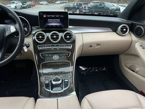 Used 2018 Mercedes-Benz C 300 Sedan w/ Premium Package image 15