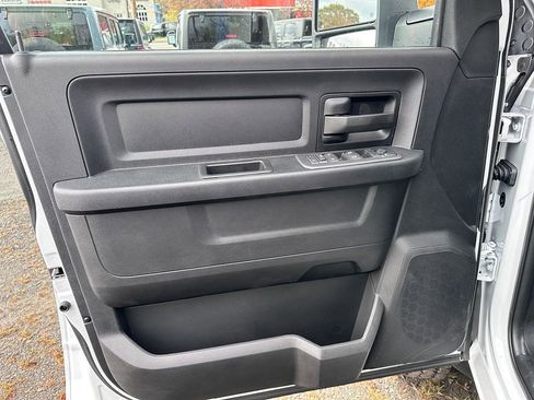 New 2026 RAM 5500 Tradesman w/ Chrome Appearance Group image 16