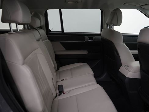 Used 2025 Hyundai Santa Fe SEL image 13