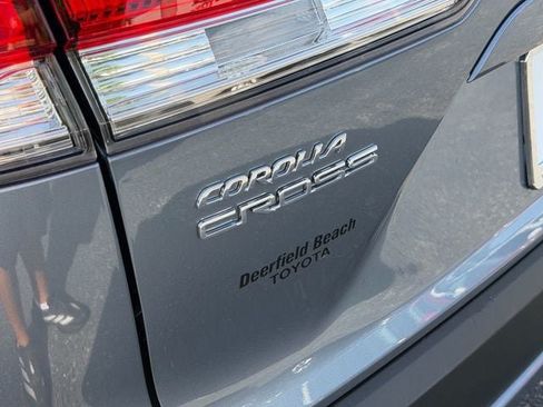Used 2023 Toyota Corolla Cross L FWD image 15
