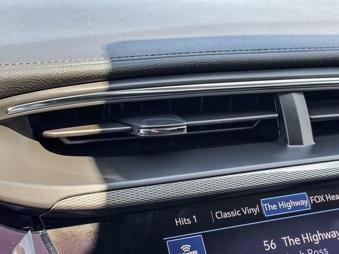 Used 2023 Buick Encore GX Preferred FWD image 23