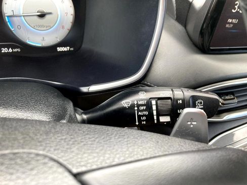 Used 2023 Hyundai Santa Fe Limited image 19