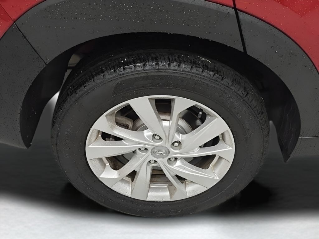 Used 2021 Hyundai Tucson SE FWD image 40