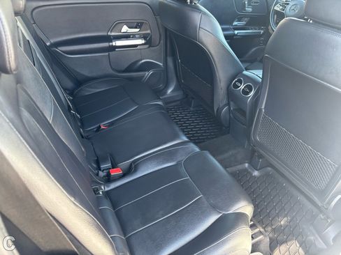 Used 2023 Mercedes-Benz GLB 250 GLB 250 image 28