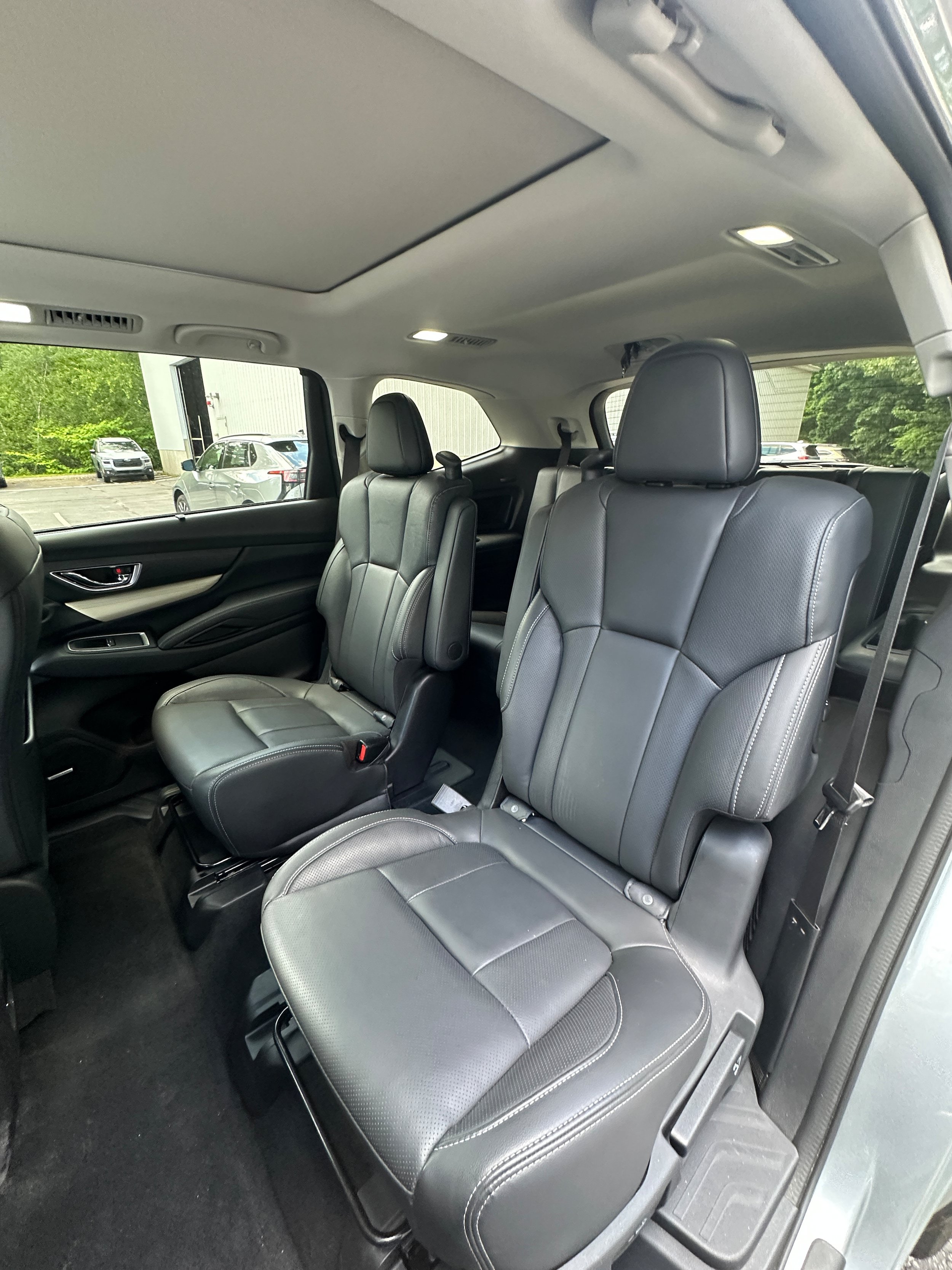 Used 2020 Subaru Ascent Limited w/ Technology Package AWD/4WD image 15