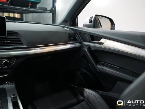 Used 2018 Audi SQ5 Prestige image 32