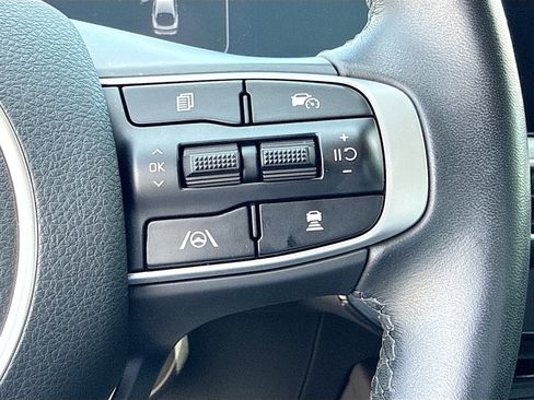 Used 2025 Kia K5 EX FWD image 37