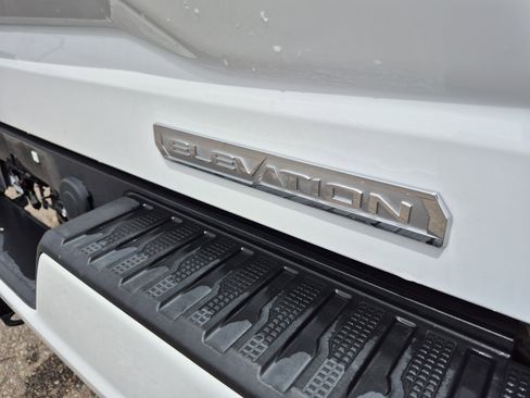 Used 2023 GMC Sierra 1500 Elevation AWD/4WD image 22