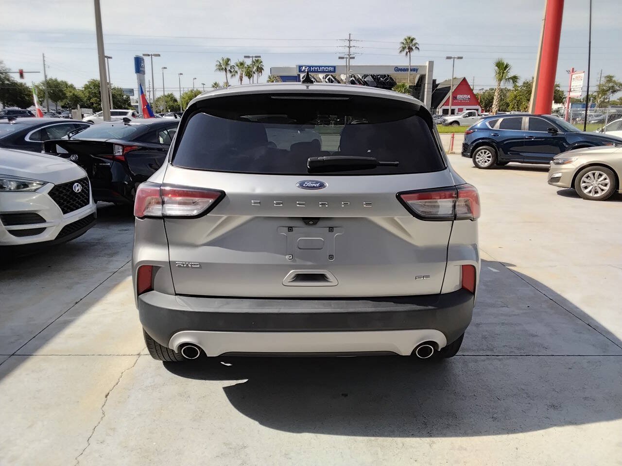 Used 2022 Ford Escape SE AWD/4WD image 4