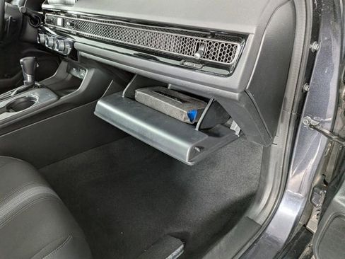 Used 2022 Honda Civic Sport image 24