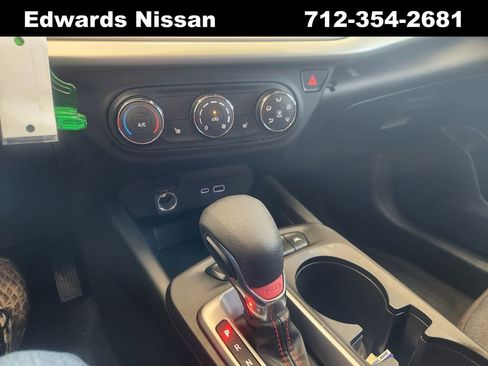 Used 2024 Chevrolet Trax RS w/ Driver Confidence Package image 30