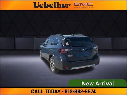 Used 2024 Subaru Outback Limited AWD/4WD image 5