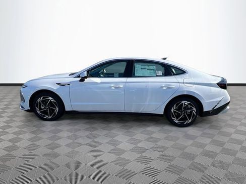 New 2026 Hyundai Sonata SEL FWD image 4