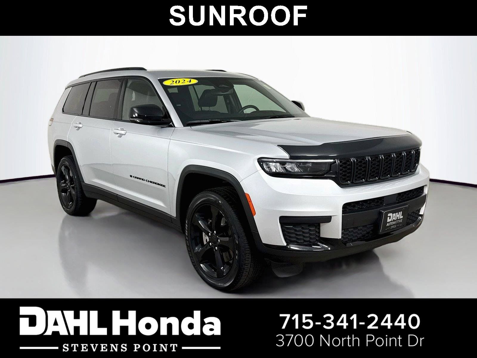 Used 2024 Jeep Grand Cherokee L Altitude AWD/4WD image 1