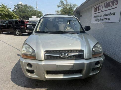 Used 2009 Hyundai Tucson GLS FWD image 3