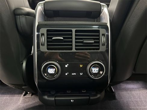 Used 2022 Land Rover Range Rover Sport HSE Dynamic image 27