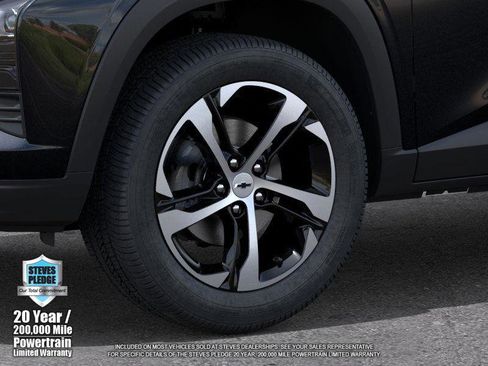 New 2026 Chevrolet Trax RS w/ Driver Confidence Package image 9