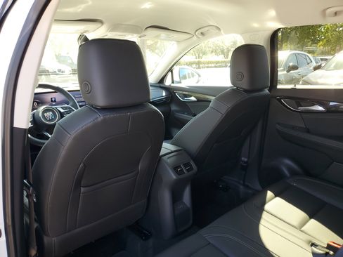 New 2026 Buick Envision Preferred image 7