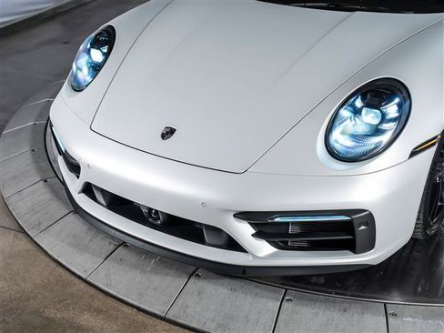 Used 2024 Porsche 911 Targa 4 GTS AWD/4WD image 19