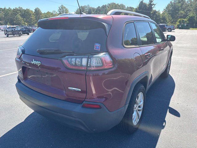 Used 2020 Jeep Cherokee Latitude w/ Cold Weather Group AWD/4WD image 5