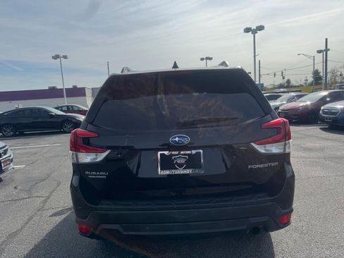 Used 2019 Subaru Forester Limited w/ Popular Package #3 image 7